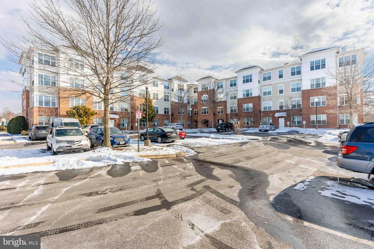 14241 Kings Crossing Boulevard - Photo 1