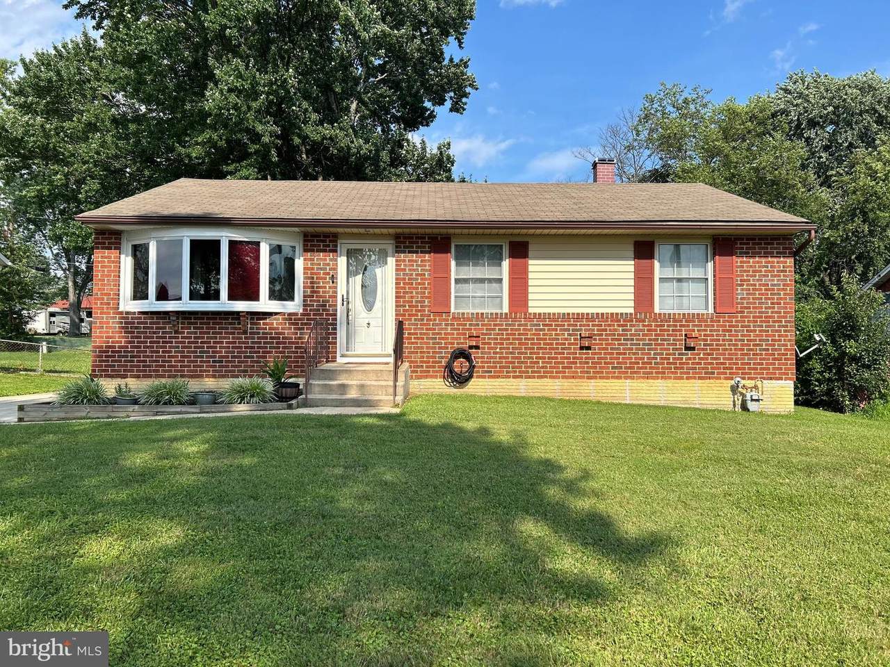 331 Bryanstone Road - Photo 1