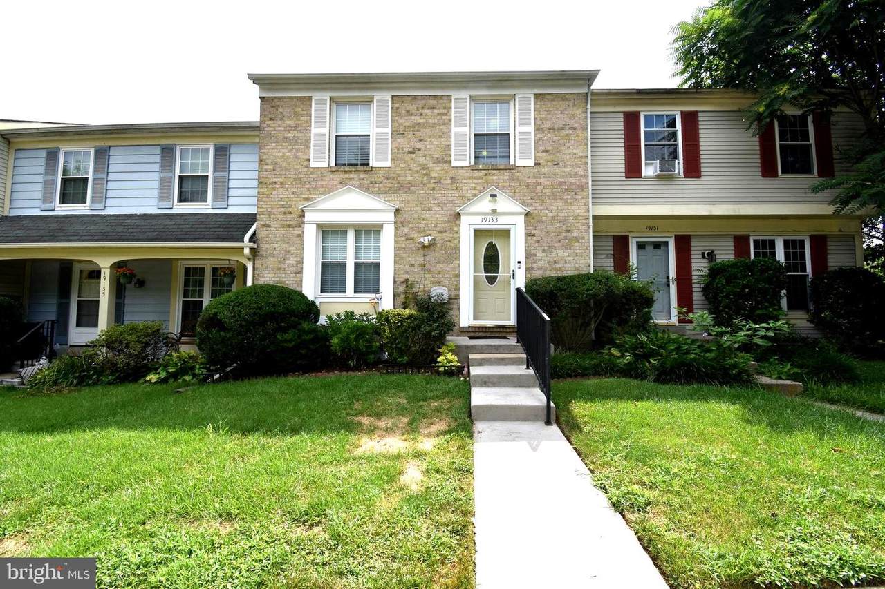 19133 Broadwater Way - Photo 1