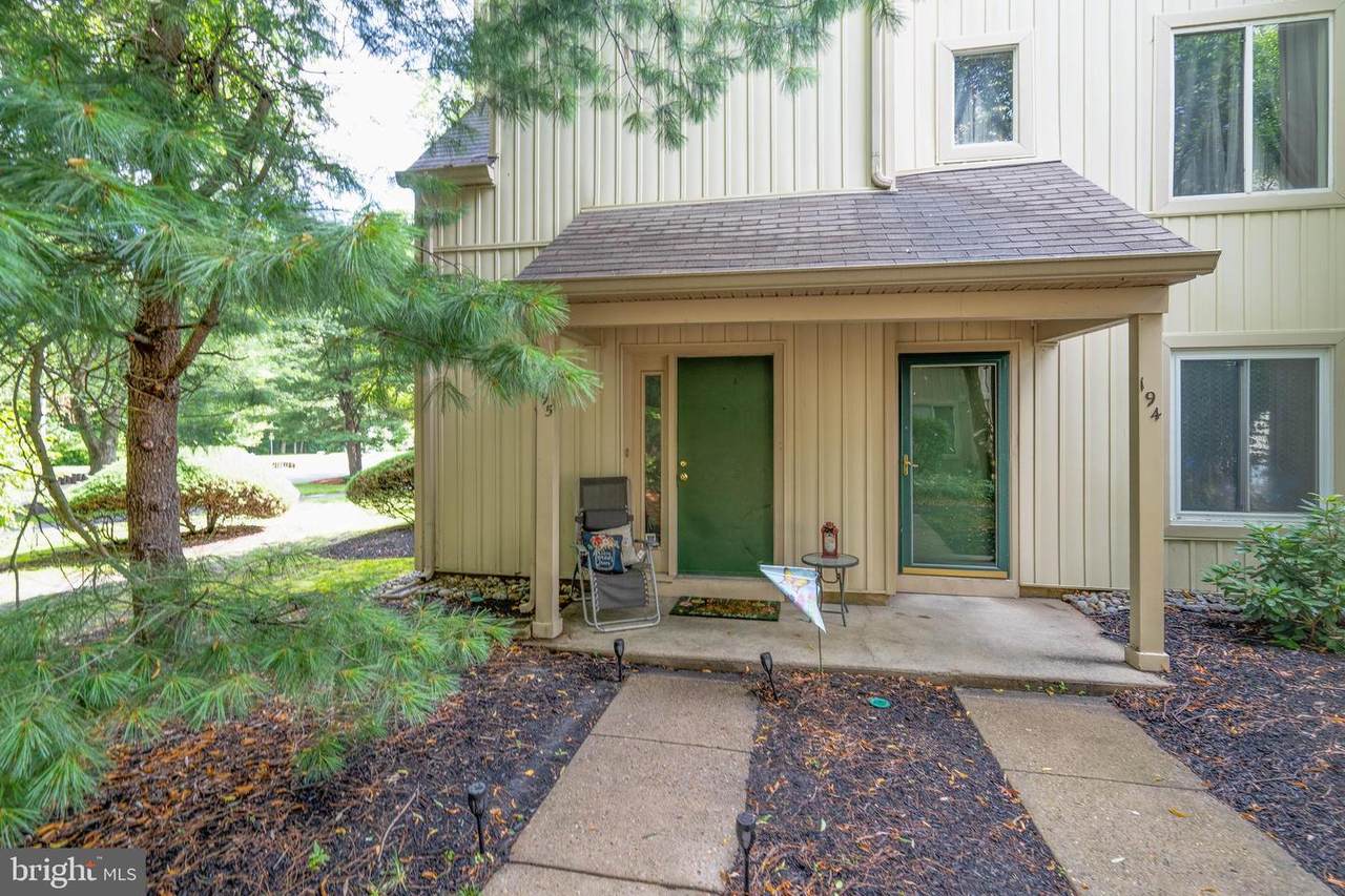 195 Woodlake - Photo 1