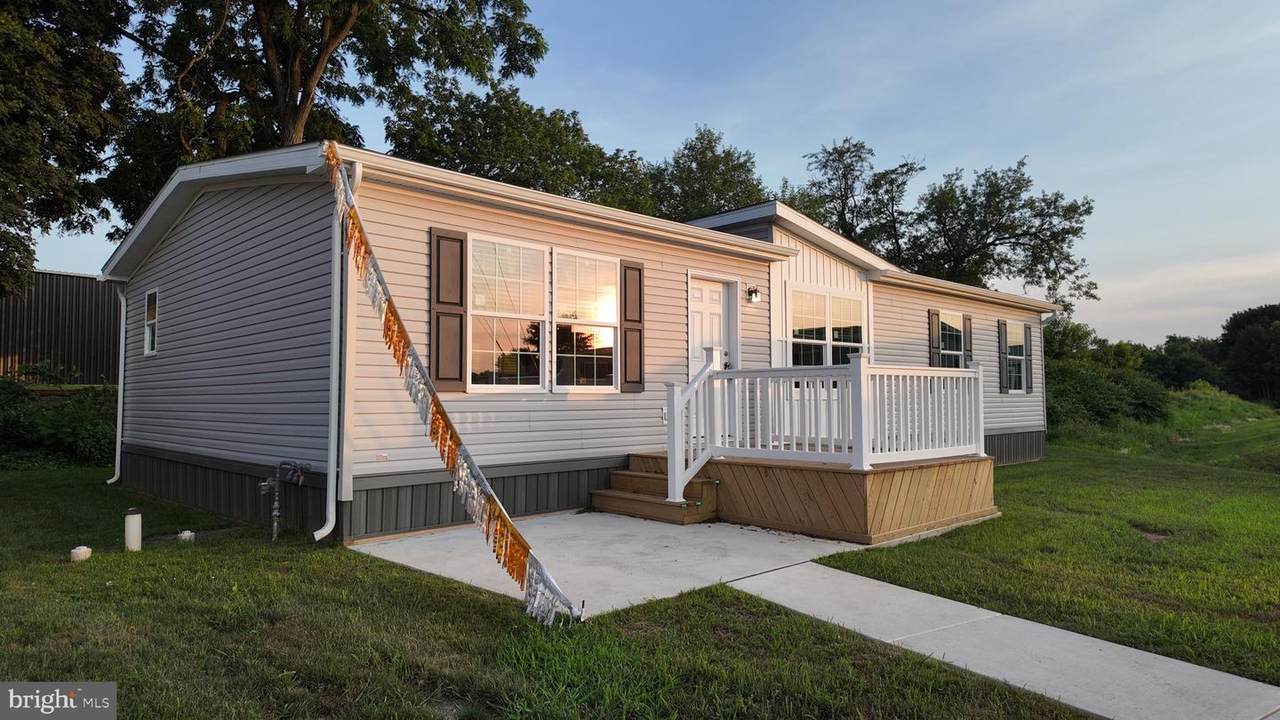30 Willow - Photo 1