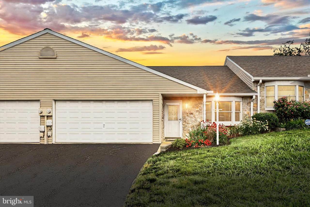 2422 Winterberry Lane - Photo 1