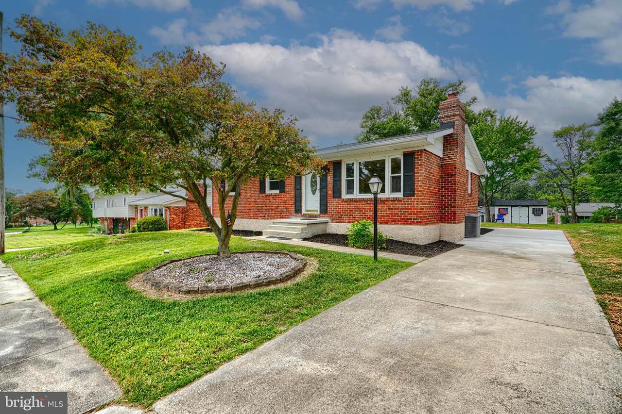 410 Neepier Road - Photo 1