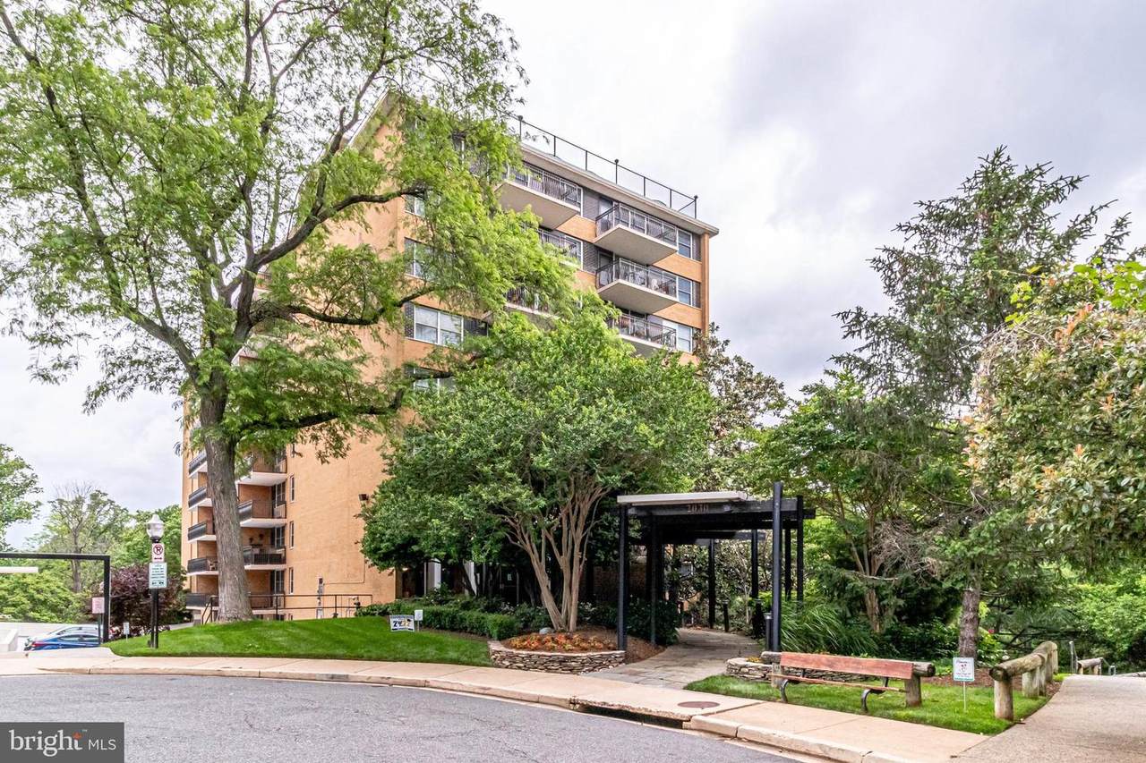 2030 Adams Street - Photo 1