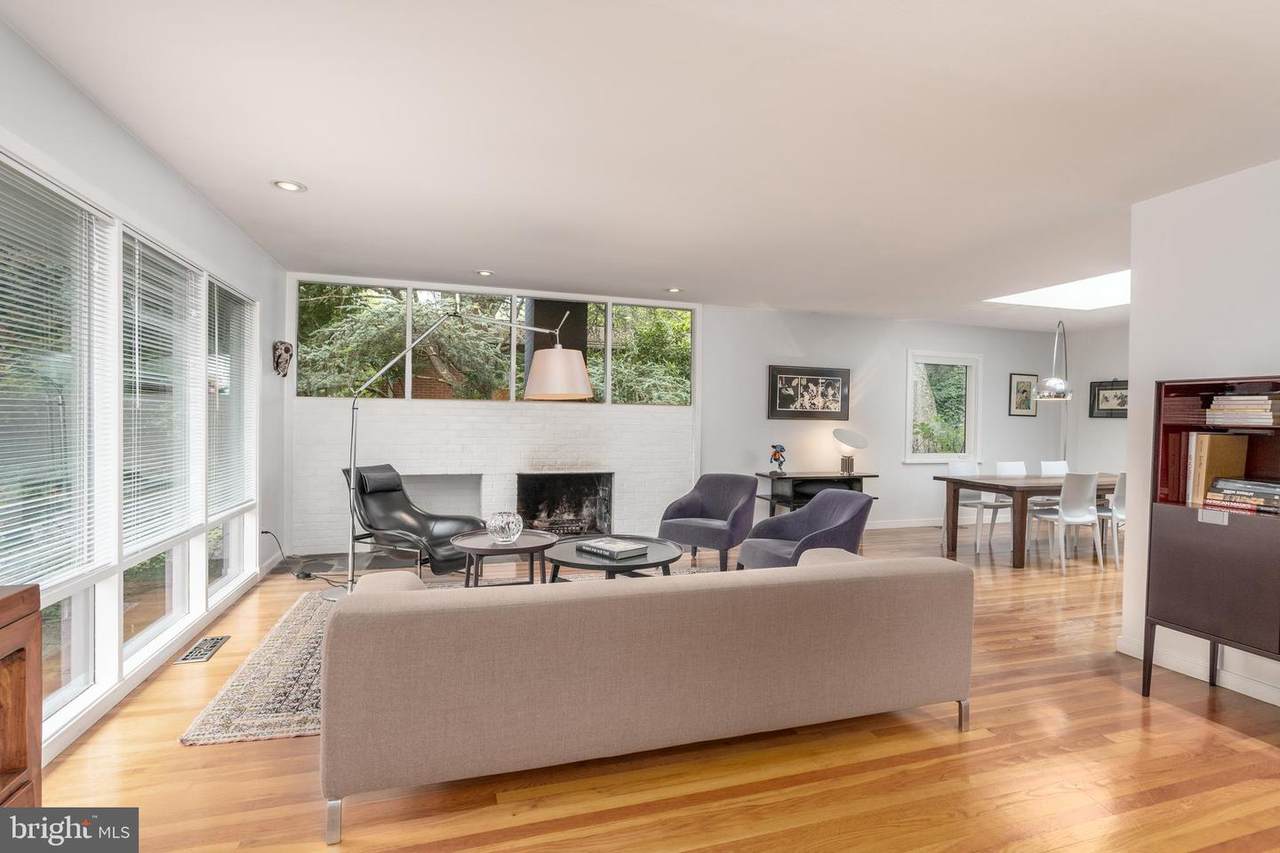 3122 Brooklawn Terrace - Photo 1