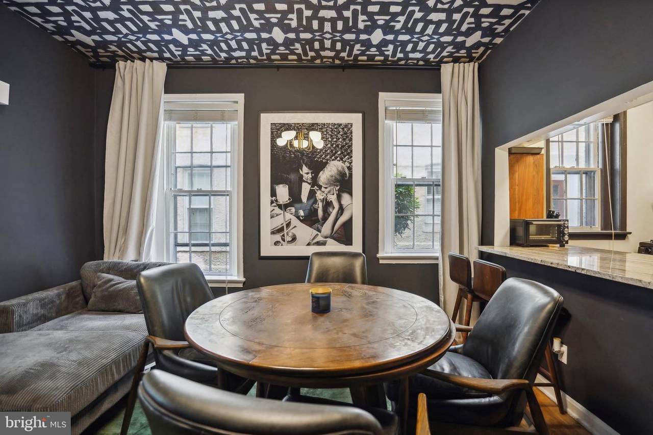 115 E St - Photo 1