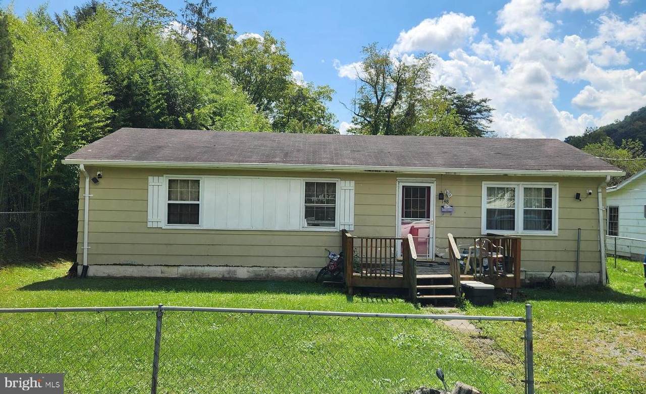 148 Woodlawn Street - Photo 1