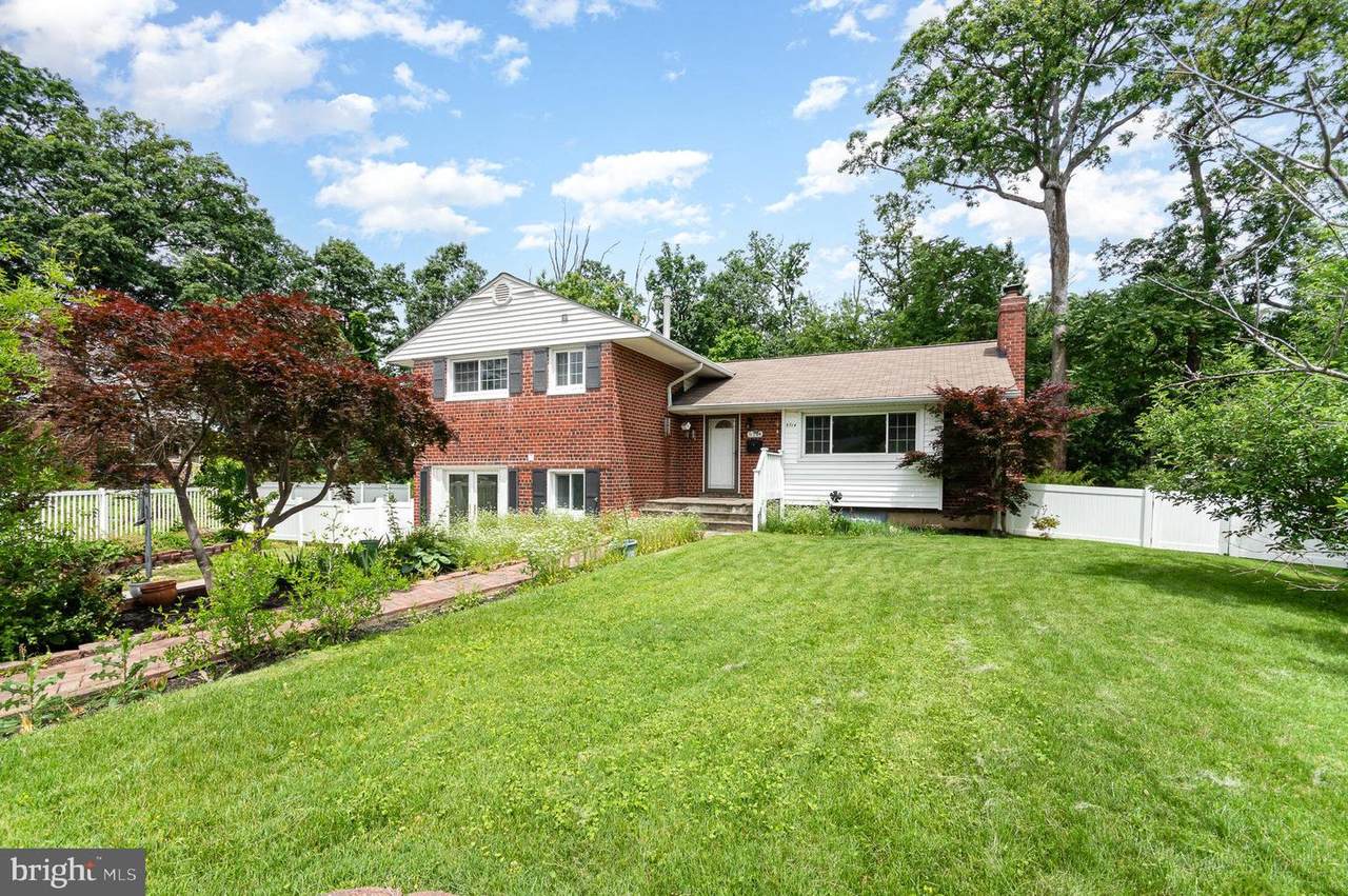 5714 Glenmullen Place - Photo 1