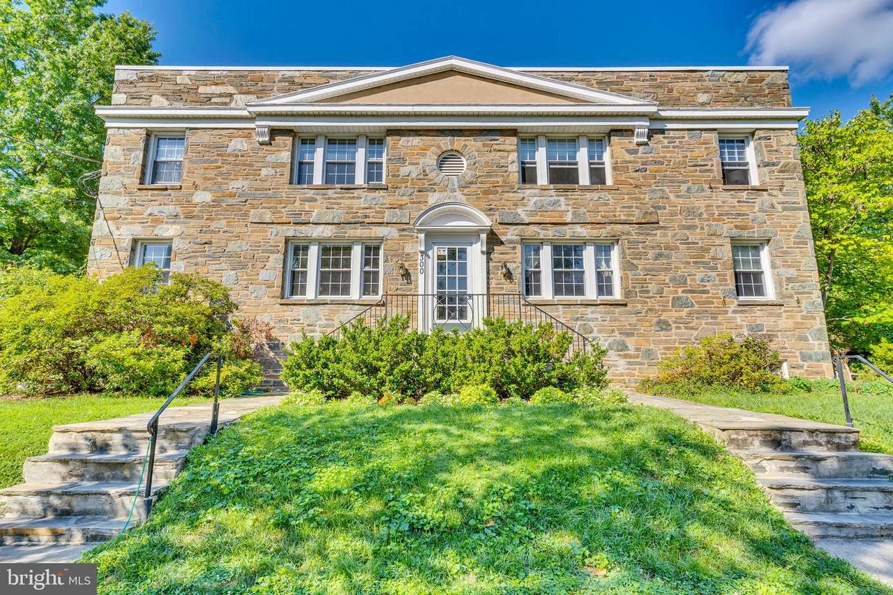 300 Commonwealth Avenue - Photo 1