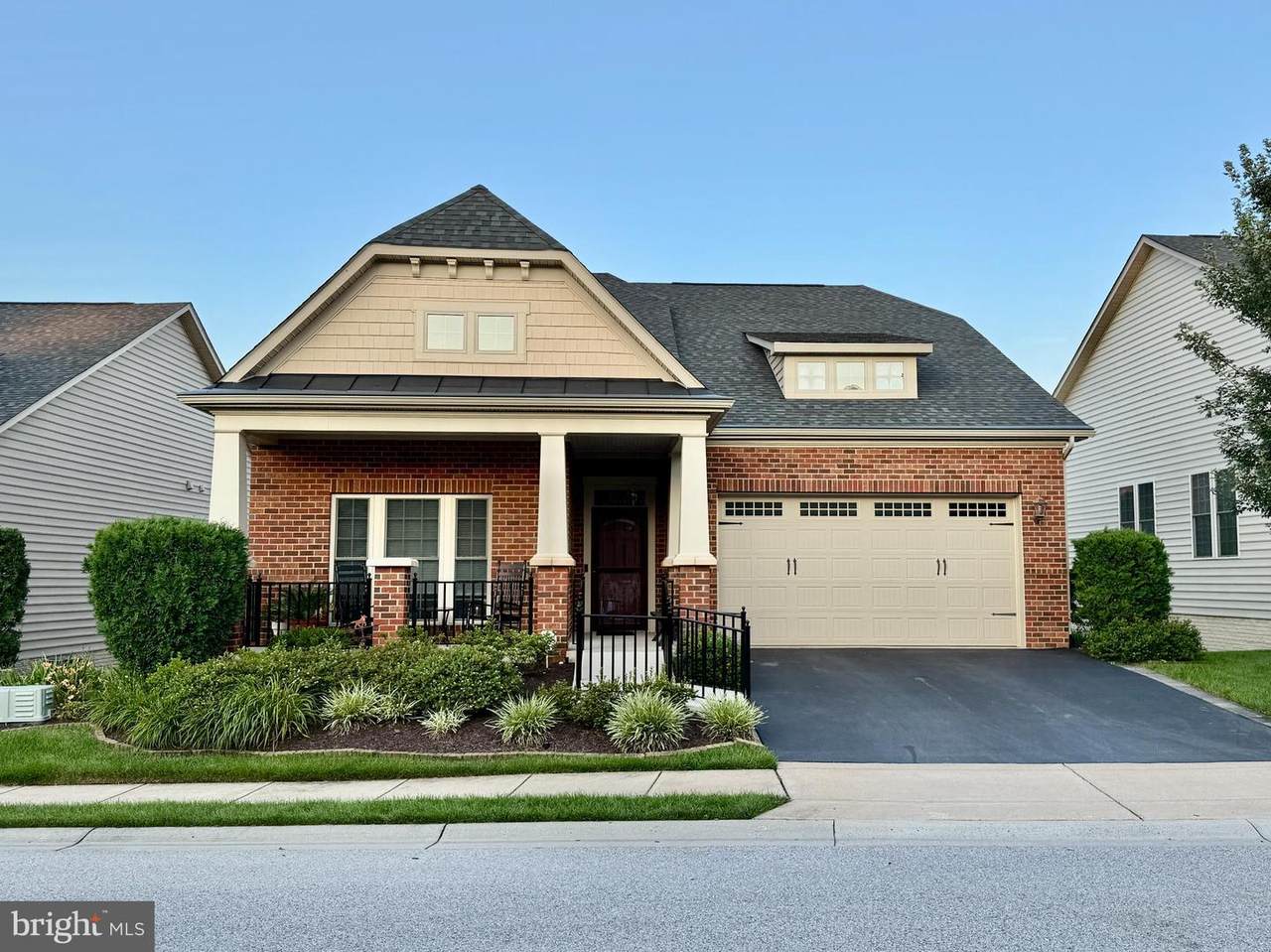 11262 Barnsley Way - Photo 1