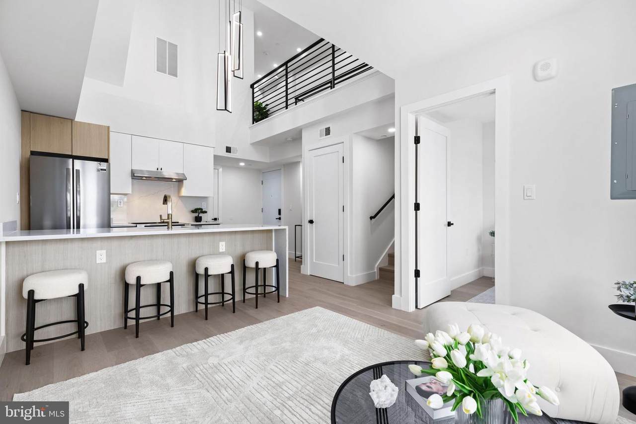 3923 14TH Street - Photo 1