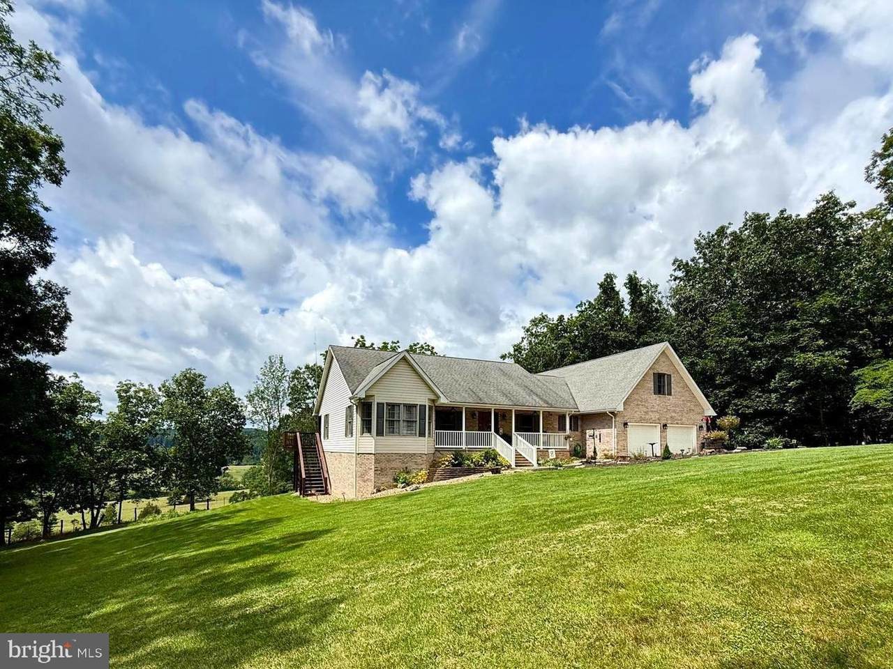 137 Elm Street - Photo 1