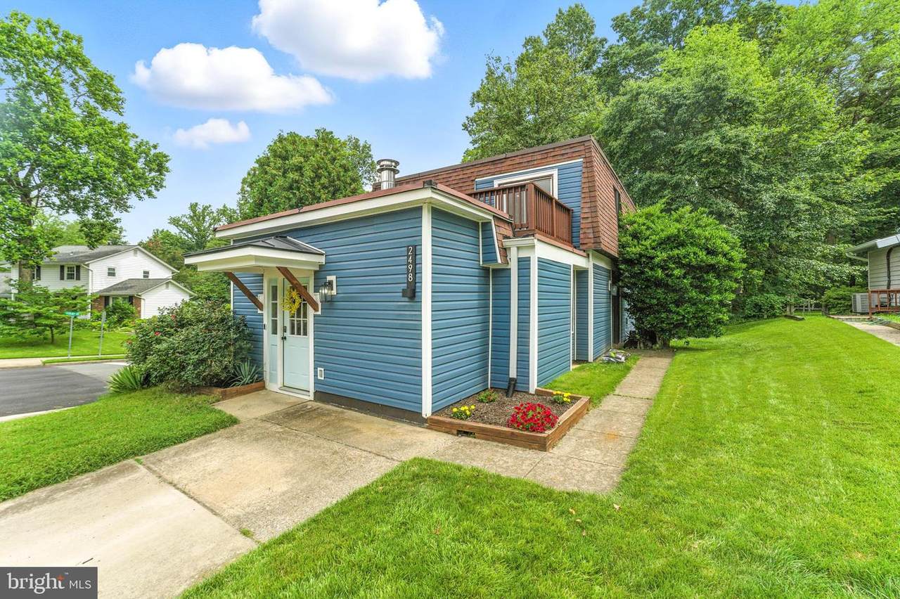 2498 Paxton Street - Photo 1