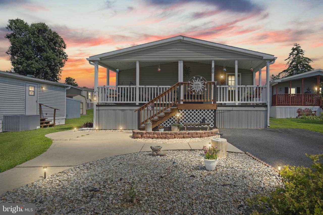 86 Buttonwood Drive - Photo 1