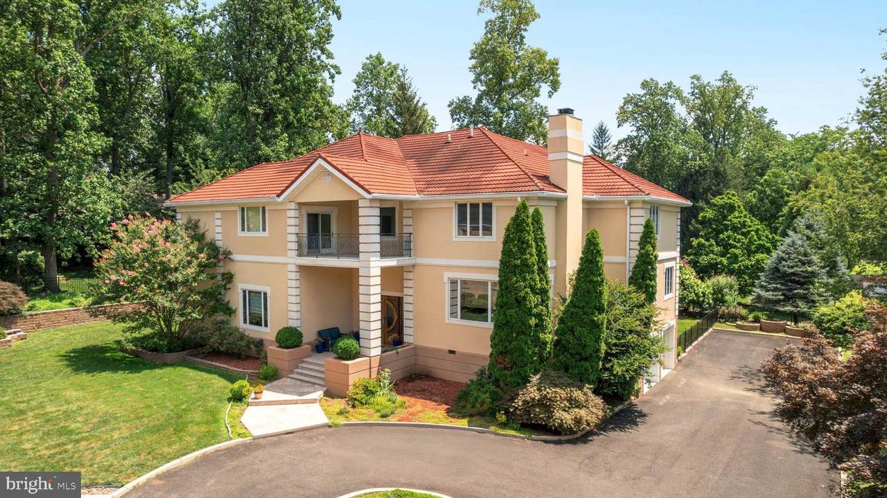 1427 Byberry Road - Photo 1