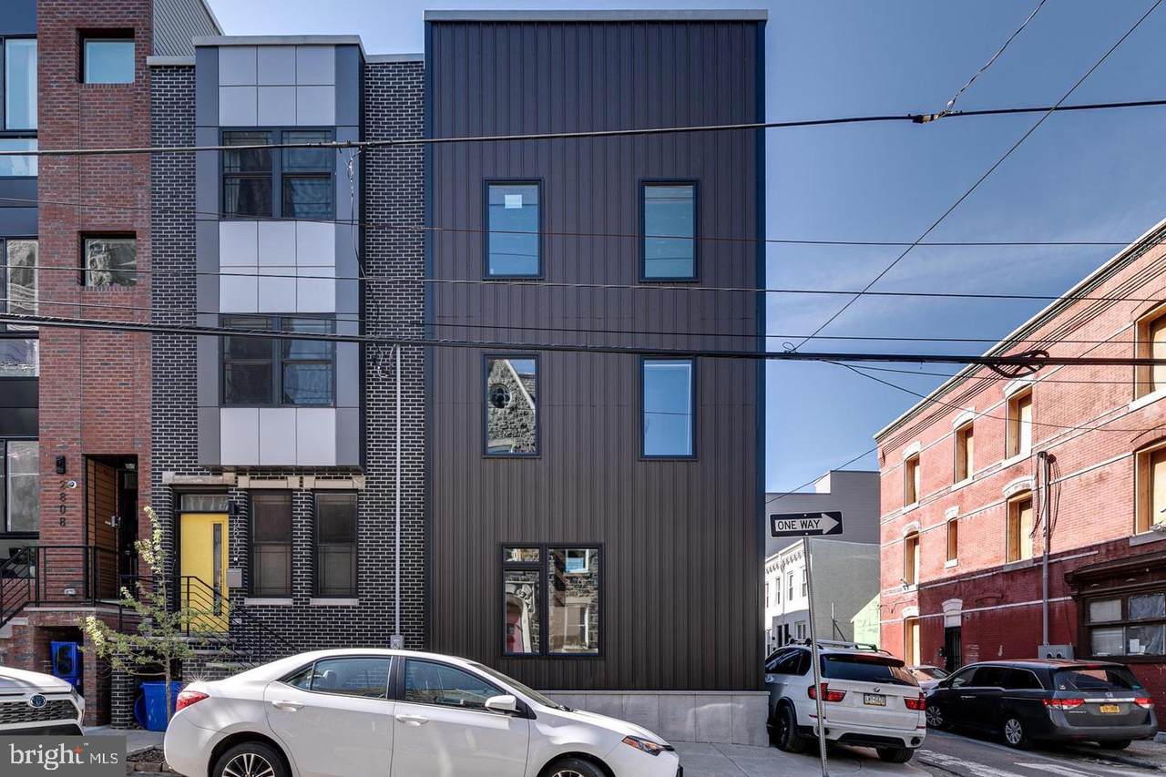 2812 Master Street - Photo 1