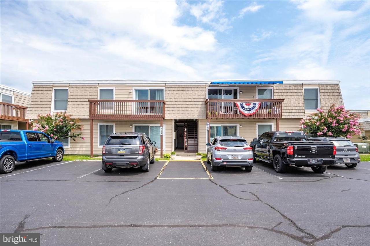 412 Bayshore Drive - Photo 1