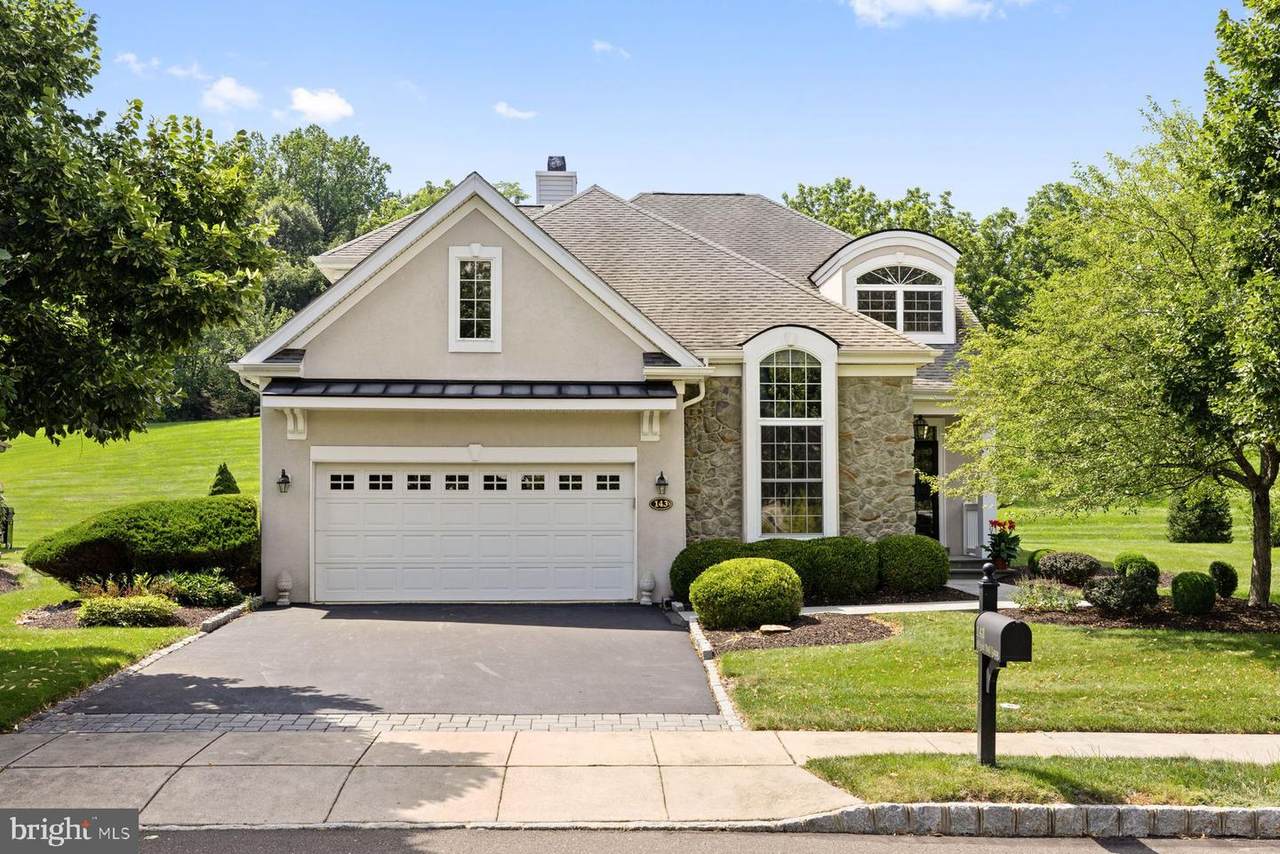 143 Silvertail Lane - Photo 1