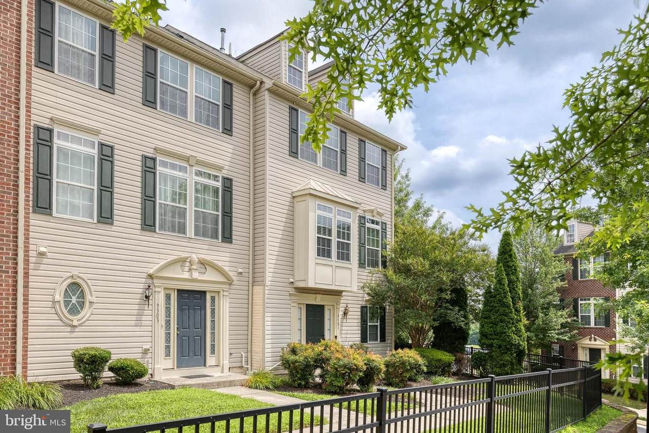 9301 Paragon Way - Photo 1