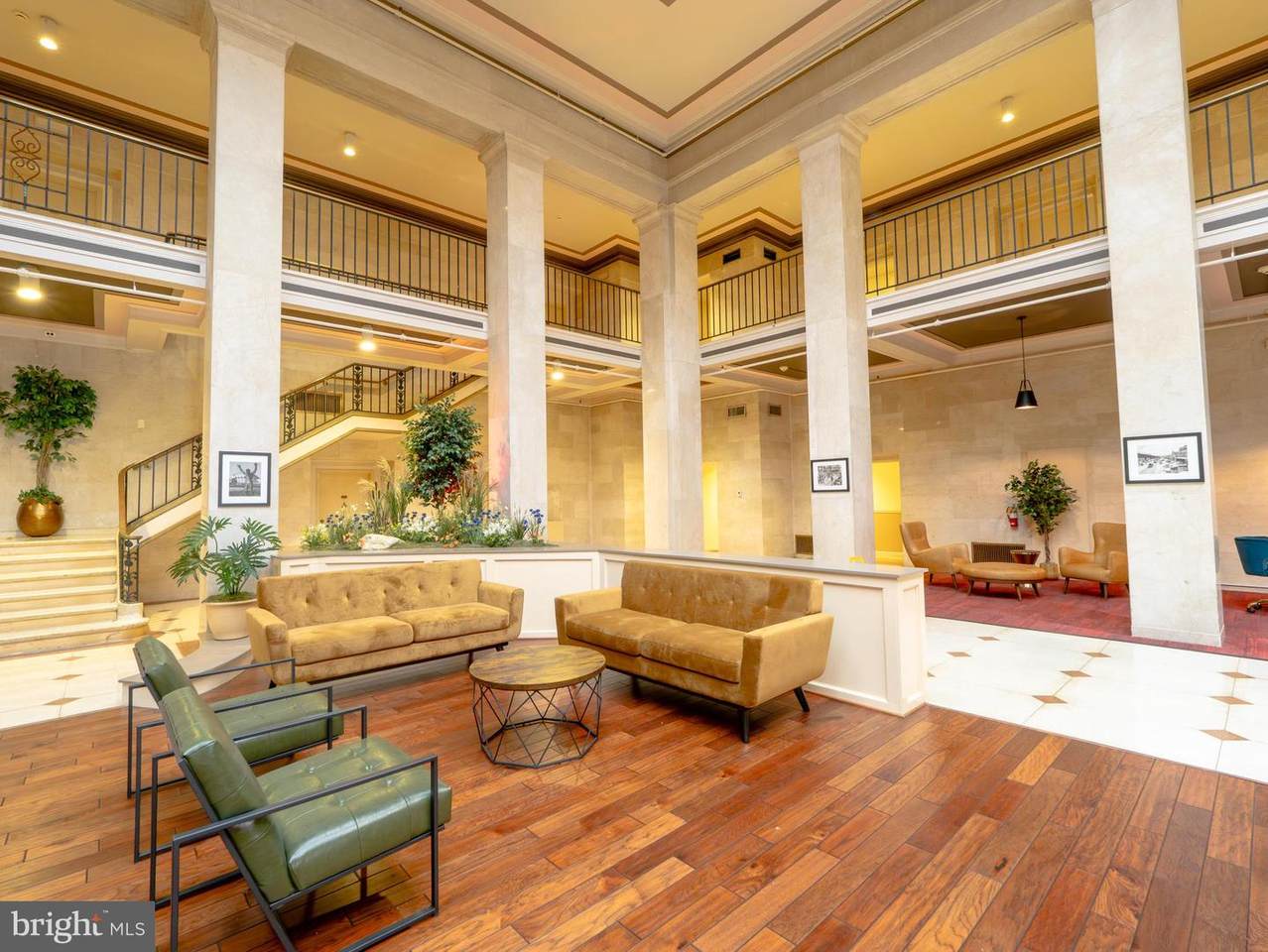 1601 Spring Garden Street - Photo 1