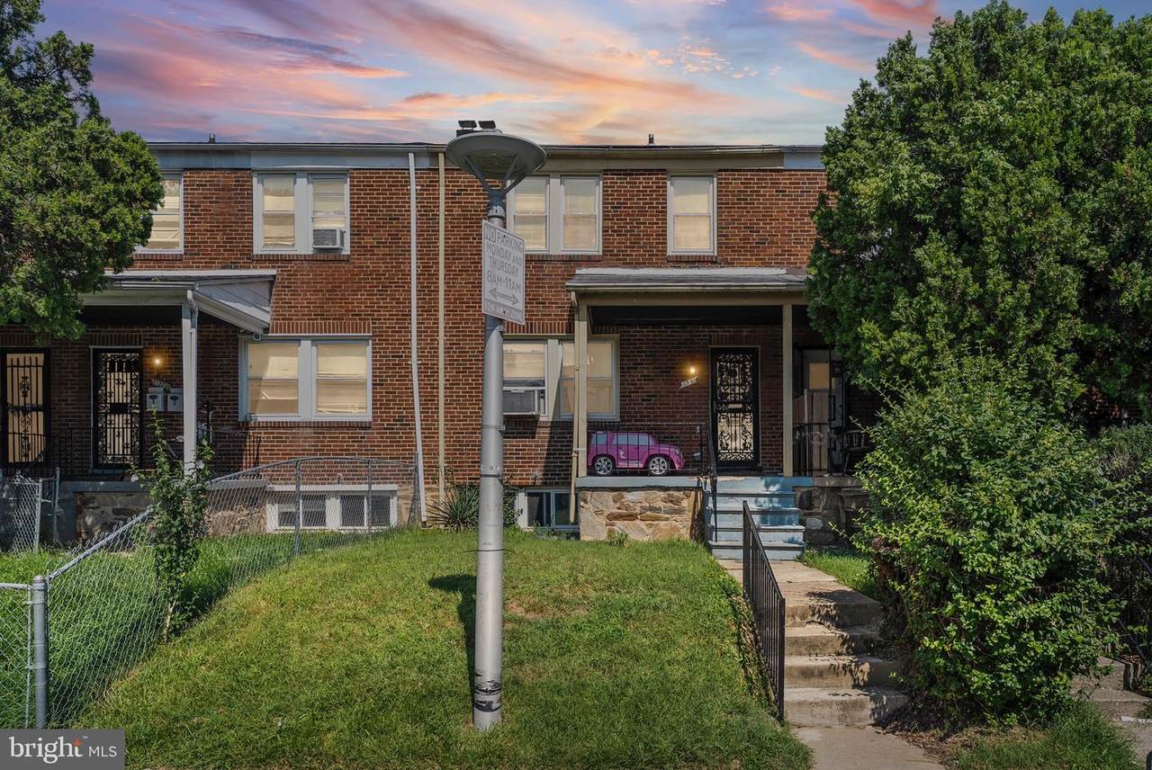 1321 Kenhill Avenue - Photo 1
