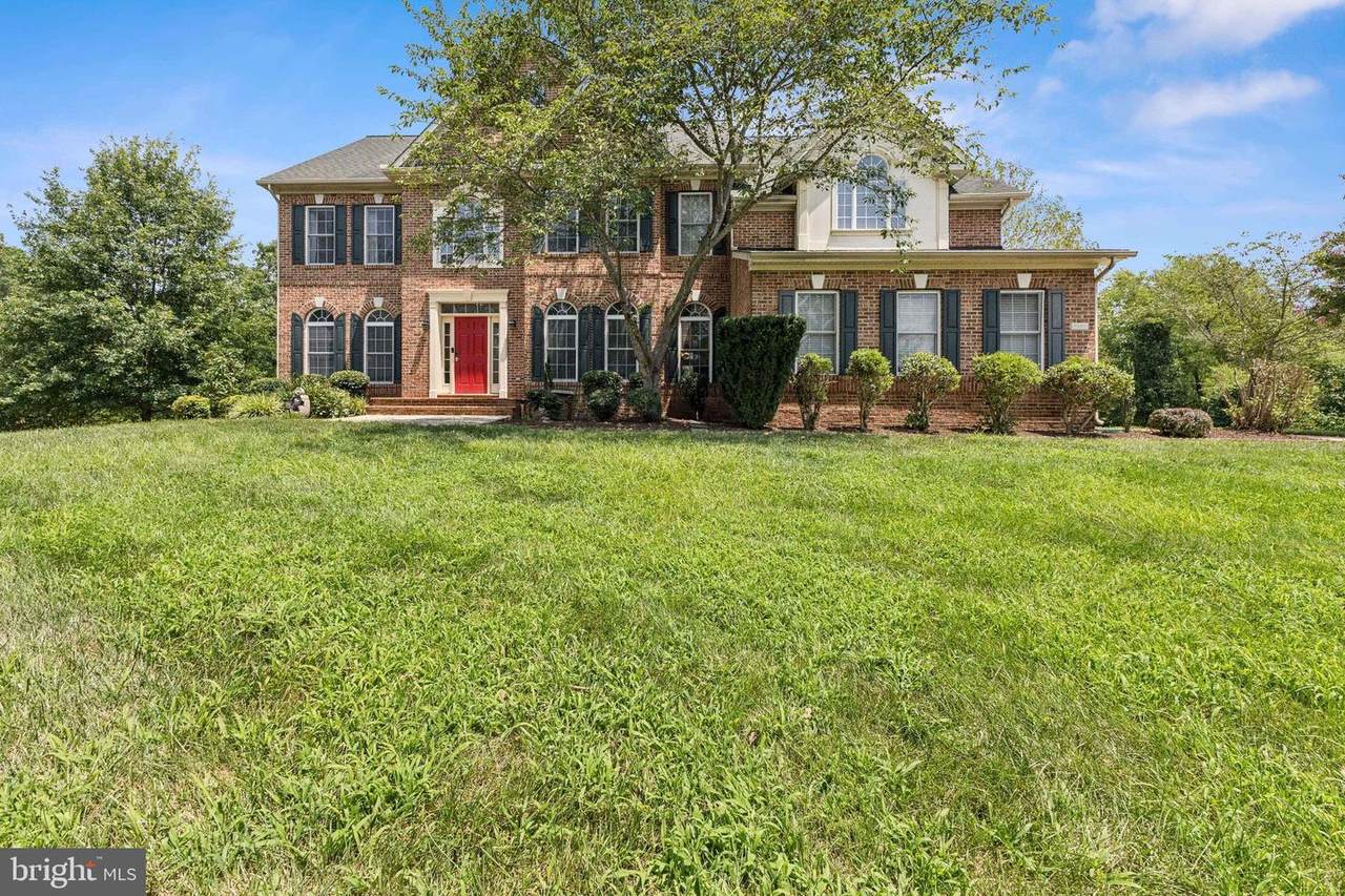 26368 Strathaven Court - Photo 1
