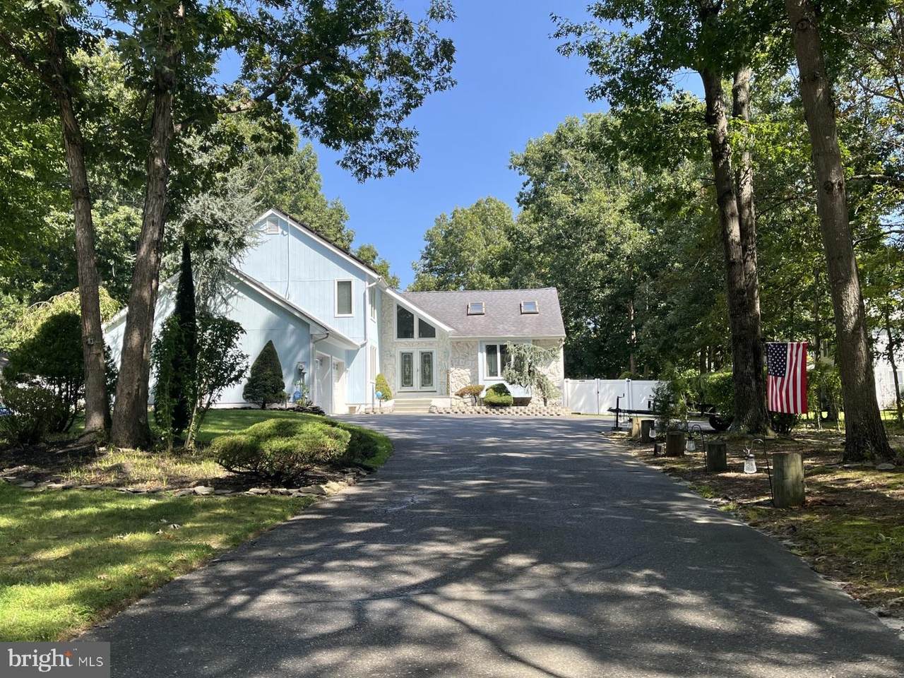 14 Kendall Drive - Photo 1