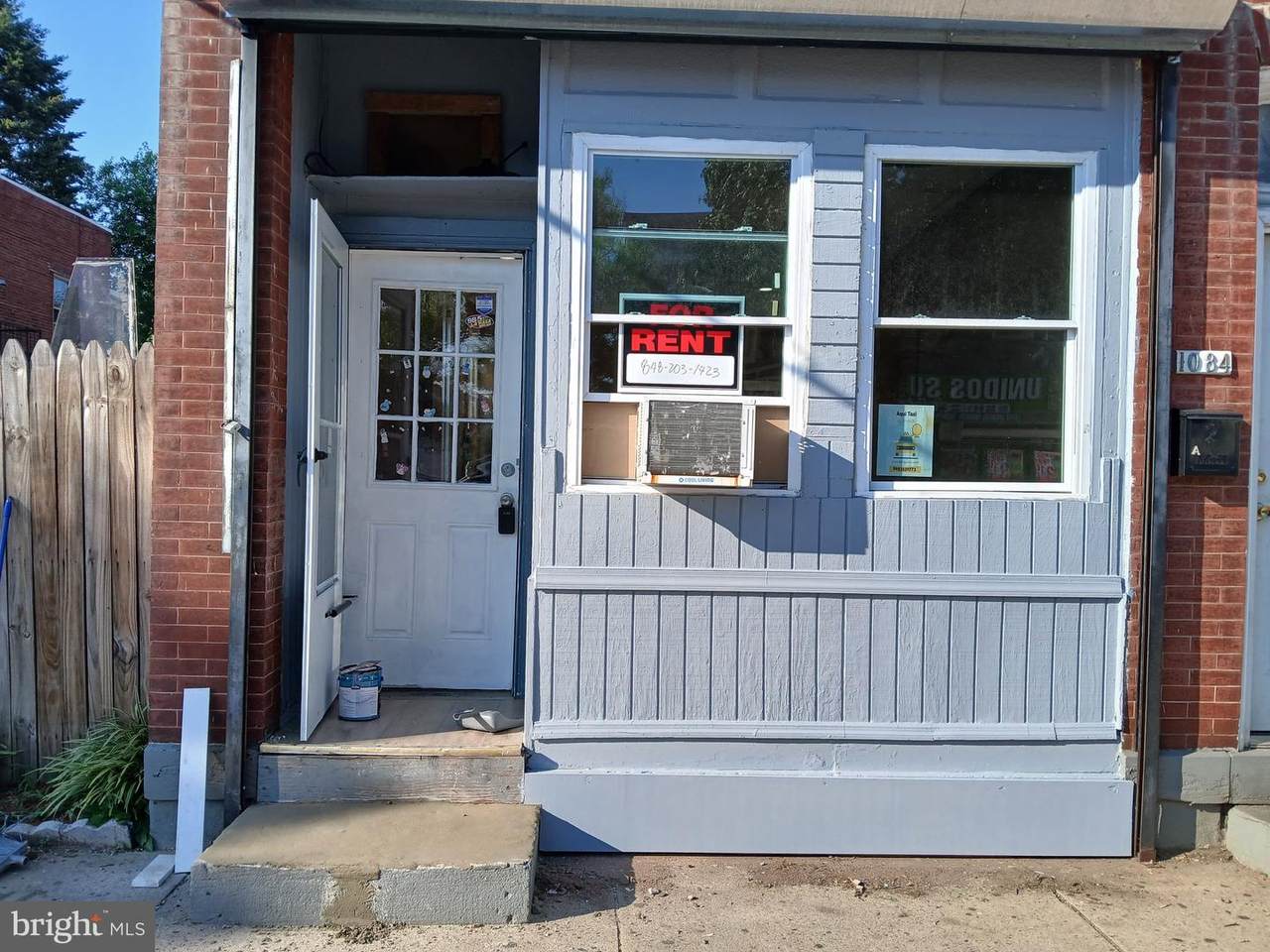 1084 Broad Street - Photo 1