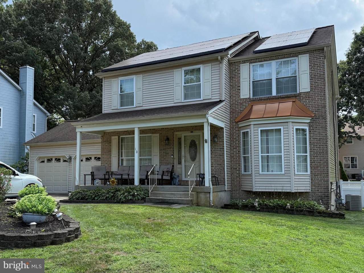 10 Easton Drive - Photo 1