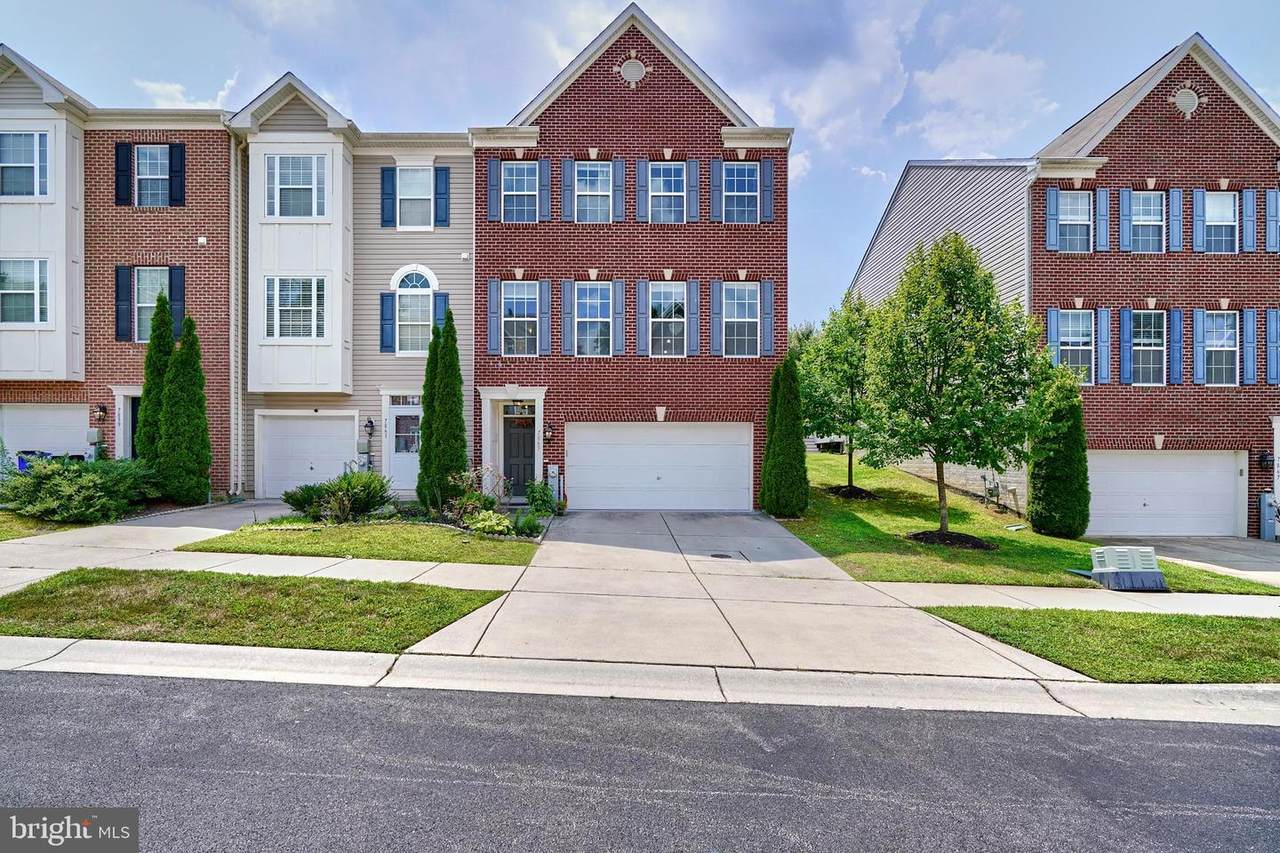 7863 River Rock Way - Photo 1