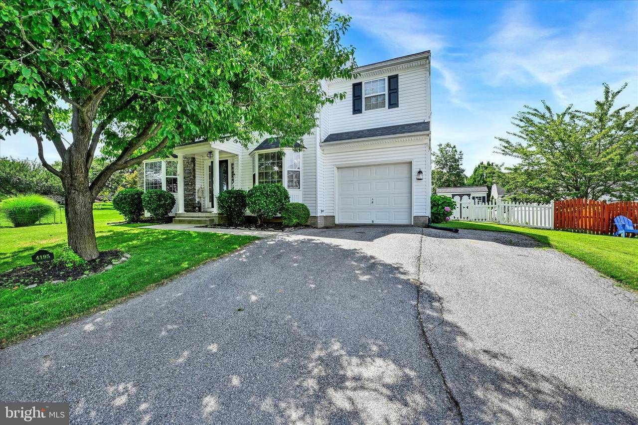 4195 Fallow Drive - Photo 1