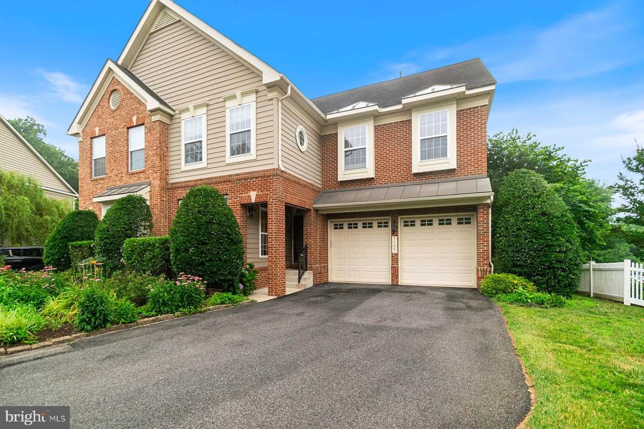 5105 Bright Owl Road - Photo 1