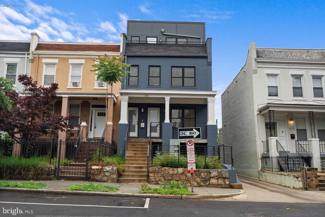 615 Irving Street - Photo 1