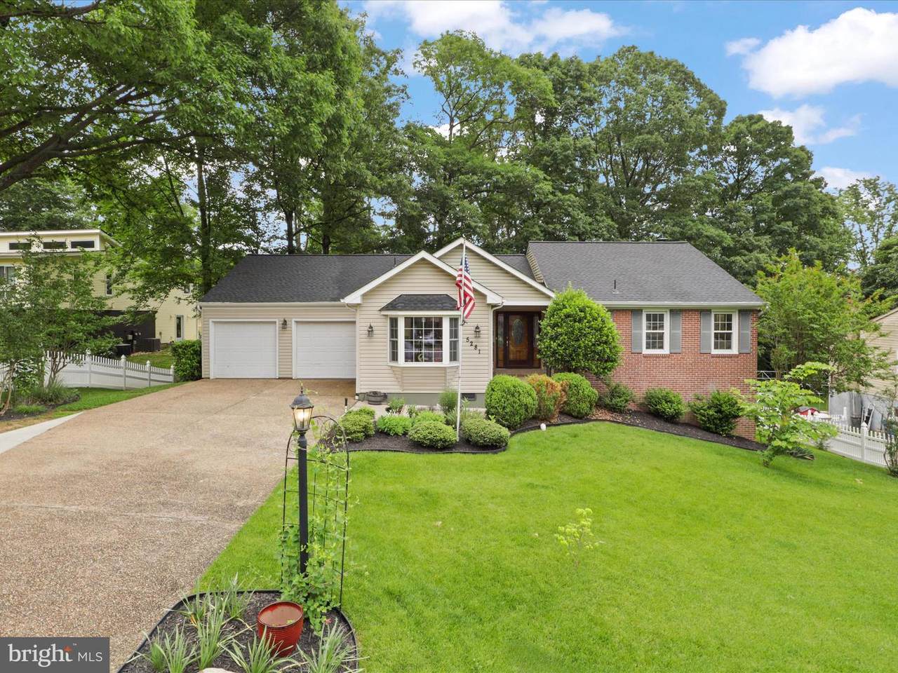 5281 Navaho Drive - Photo 1