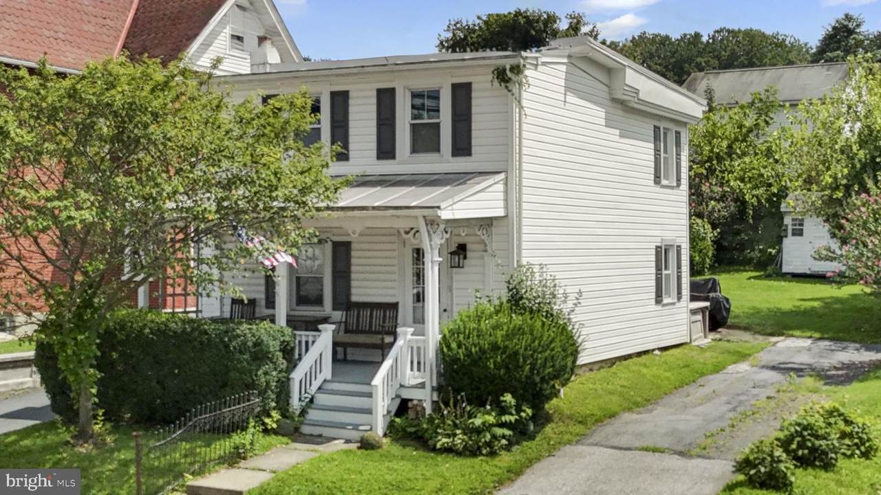 19 Main Street - Photo 1