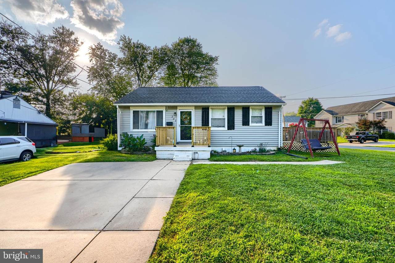 202 Schmechel Street - Photo 1