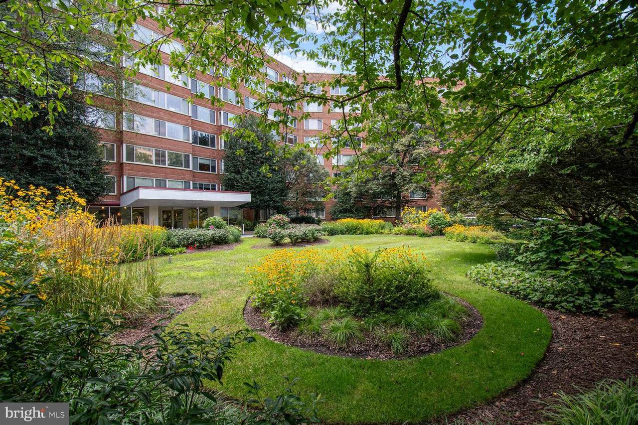 4000 Tunlaw Road - Photo 1