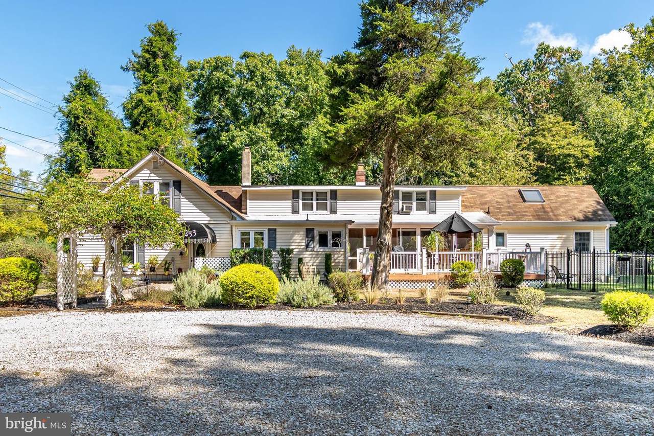 253 Hopewell Road - Photo 1