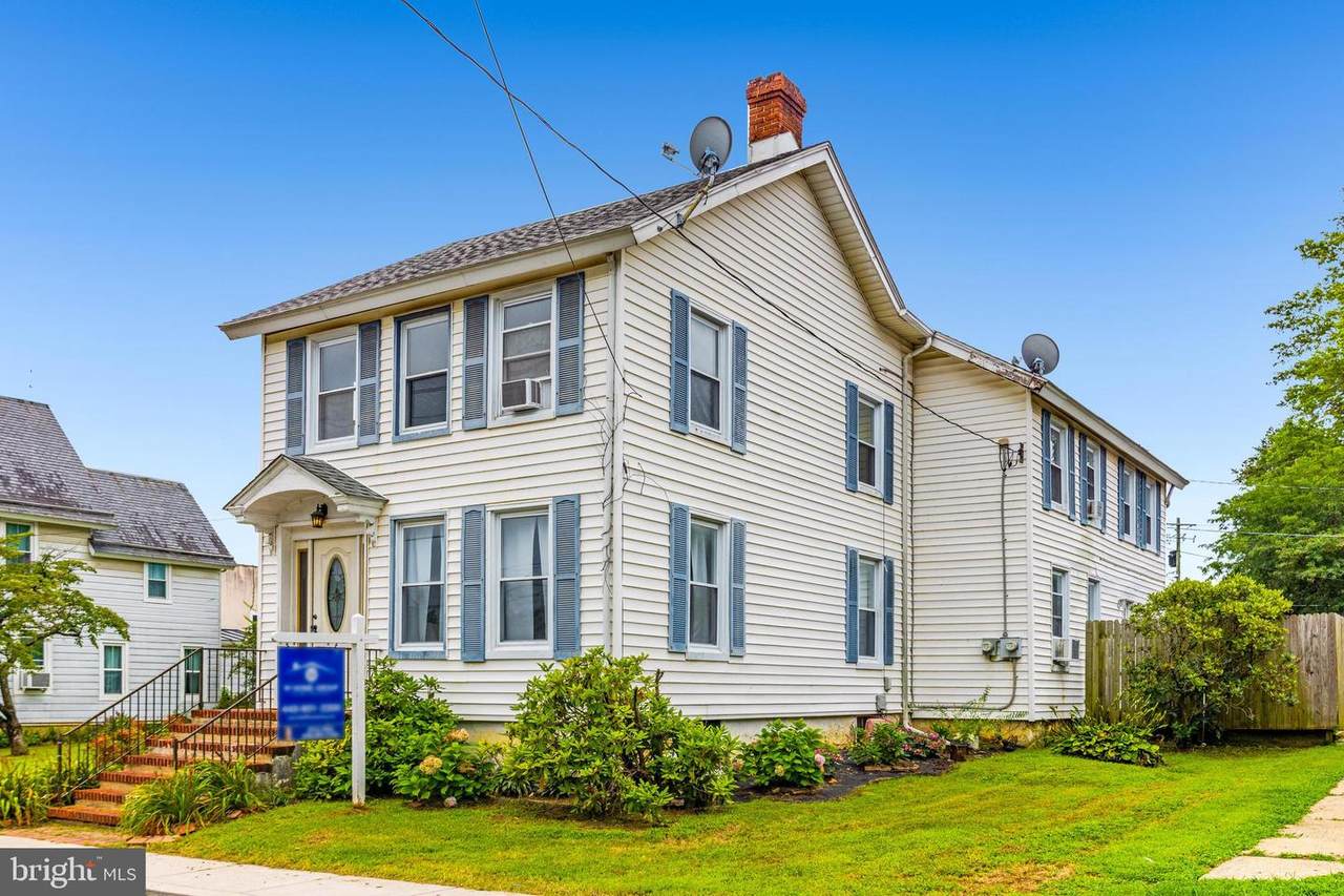 16 Walnut Street - Photo 1