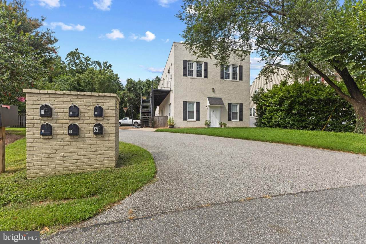 321 Magothy Road - Photo 1