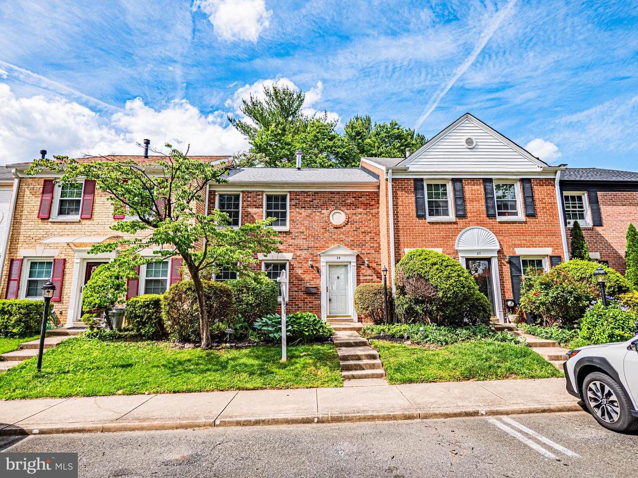 29 Longmeadow Drive - Photo 1