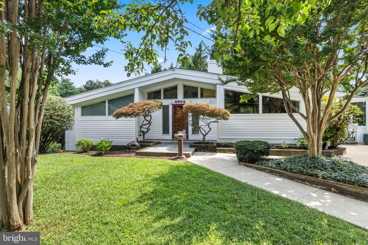 5904 Grosvenor Lane - Photo 1