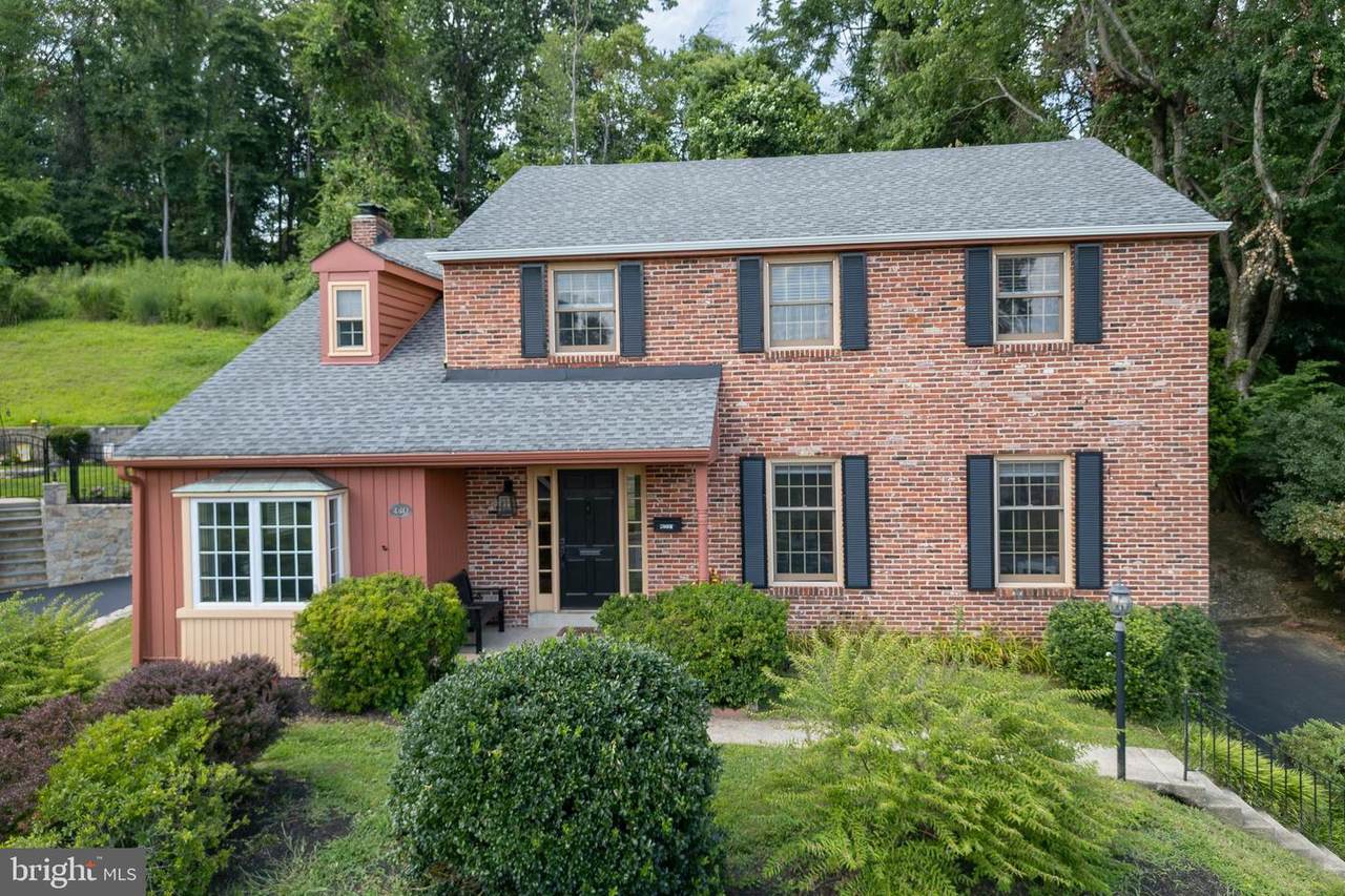 440 Ridge Lane - Photo 1