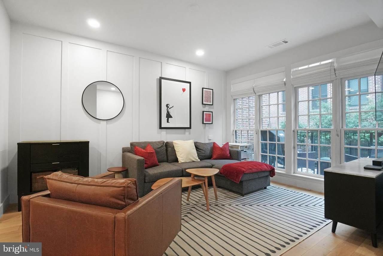 1309 E Street - Photo 1