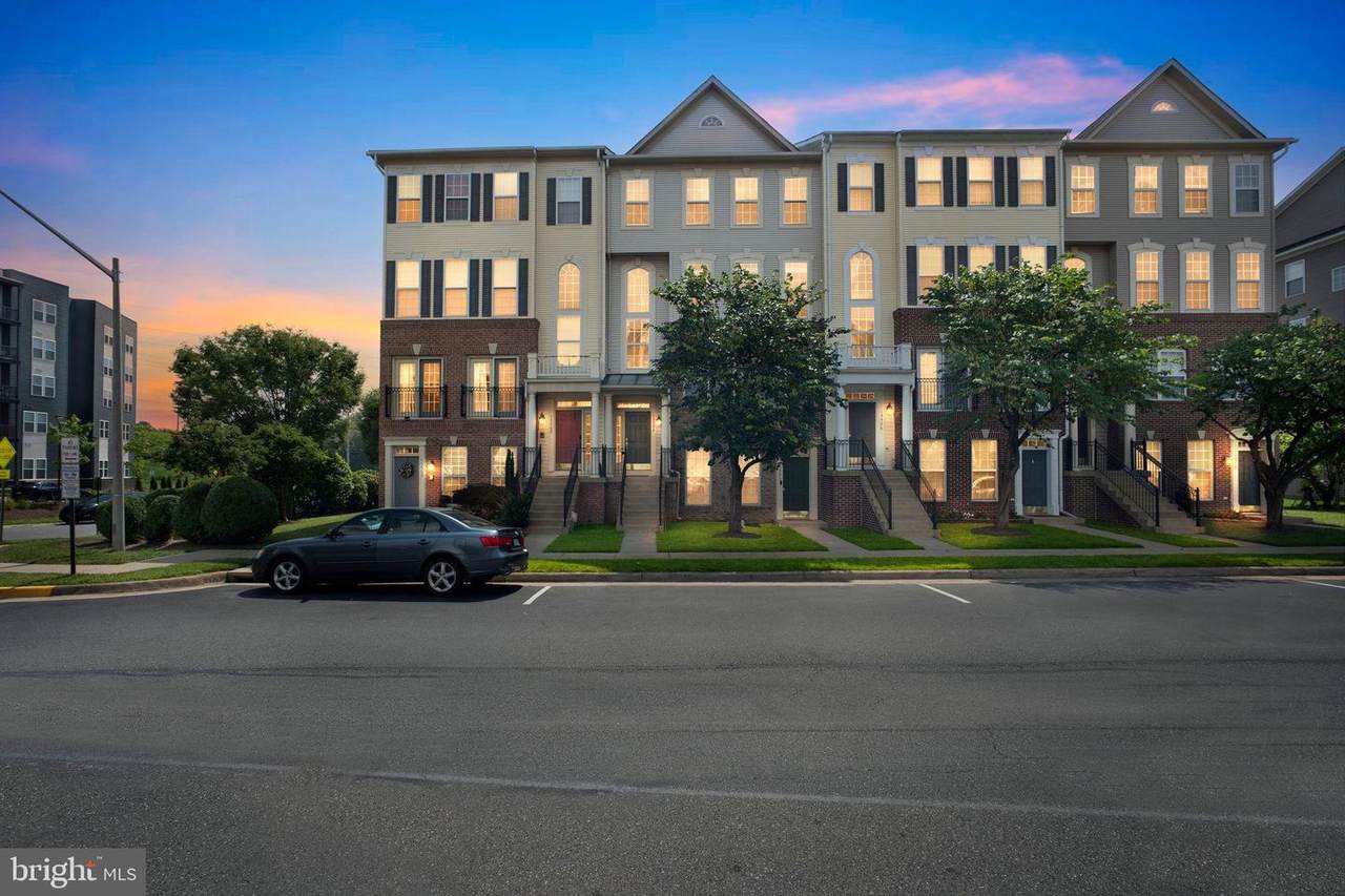 15504 John Diskin Circle - Photo 1
