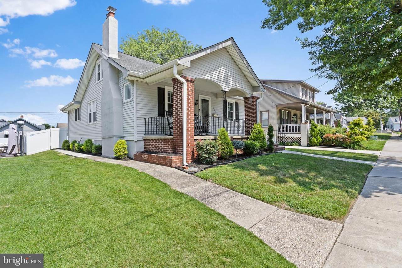 205 Yale Road - Photo 1