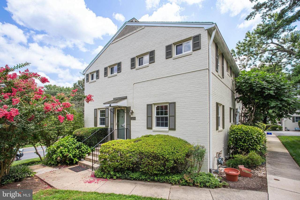 5370 Pooks Hill Road - Photo 1