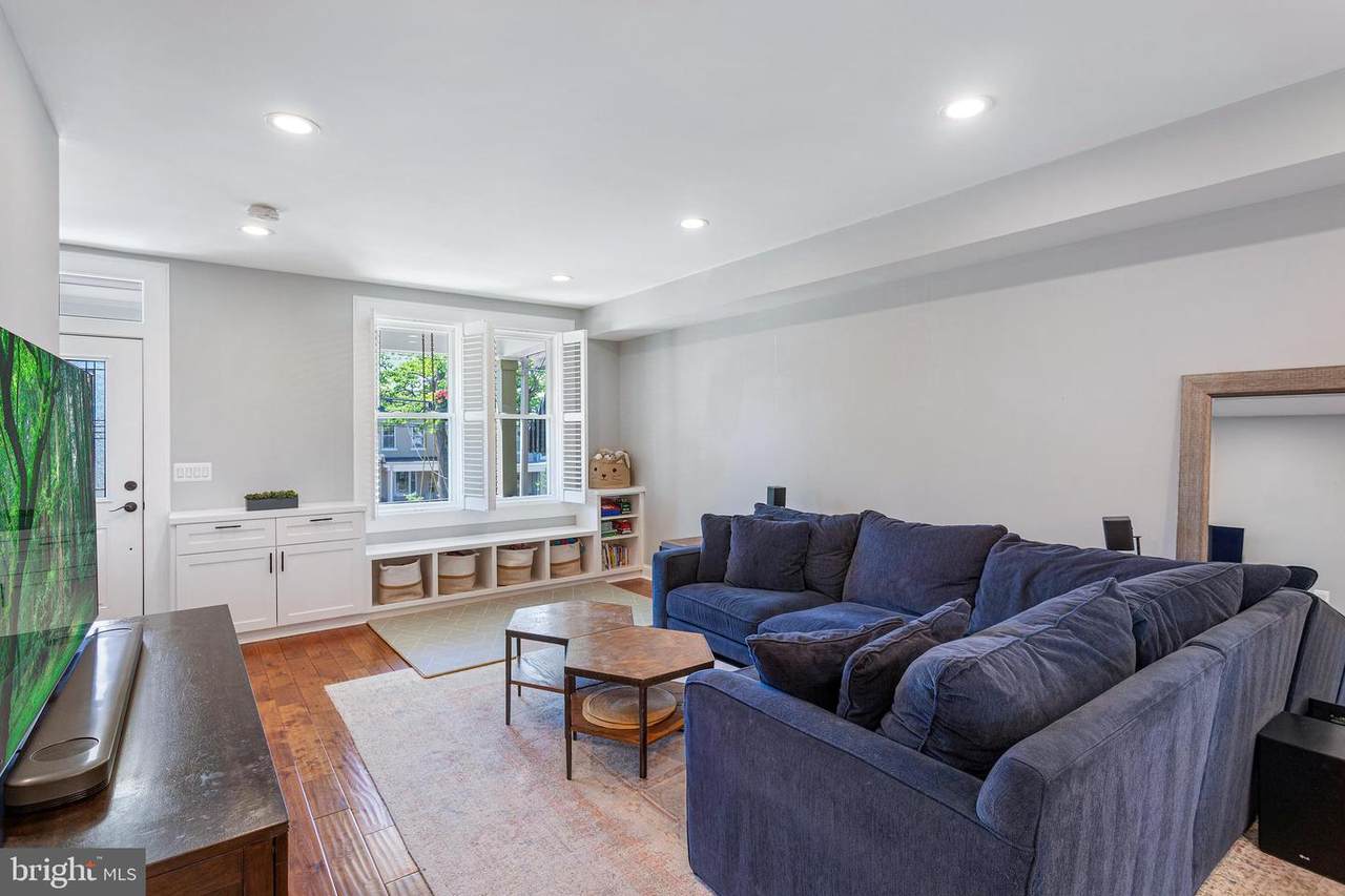 315 Upshur Street - Photo 1