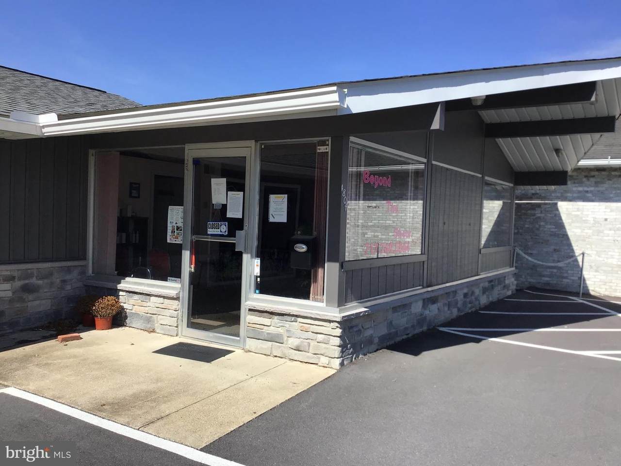 1804 Main Street - Photo 1