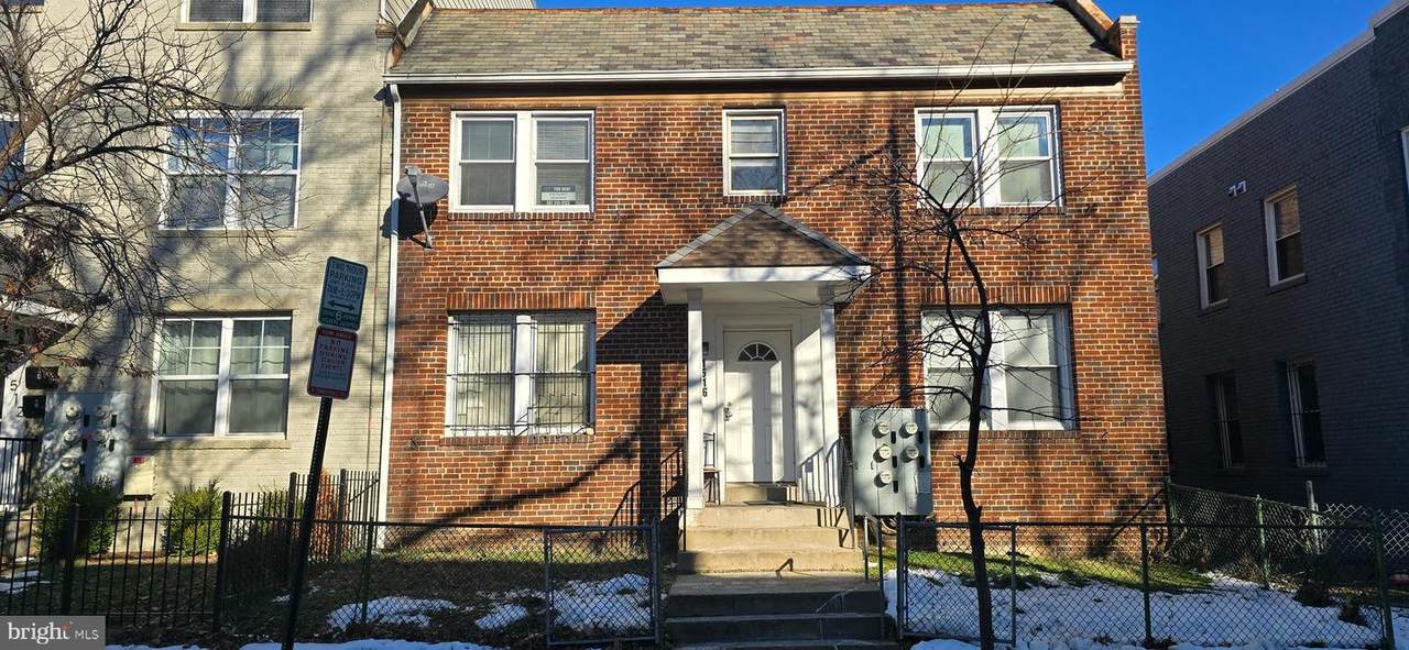 1516 F Street - Photo 1